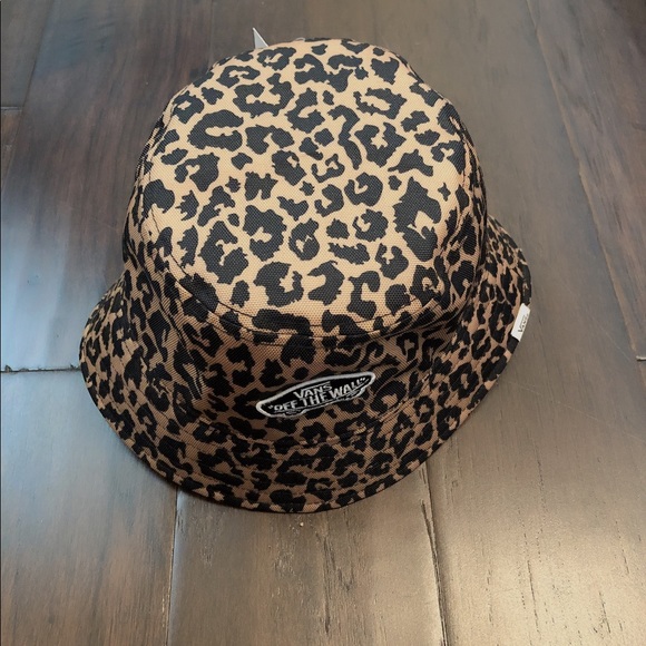 Vans women’s Hankley Buck Hat - Picture 2 of 8